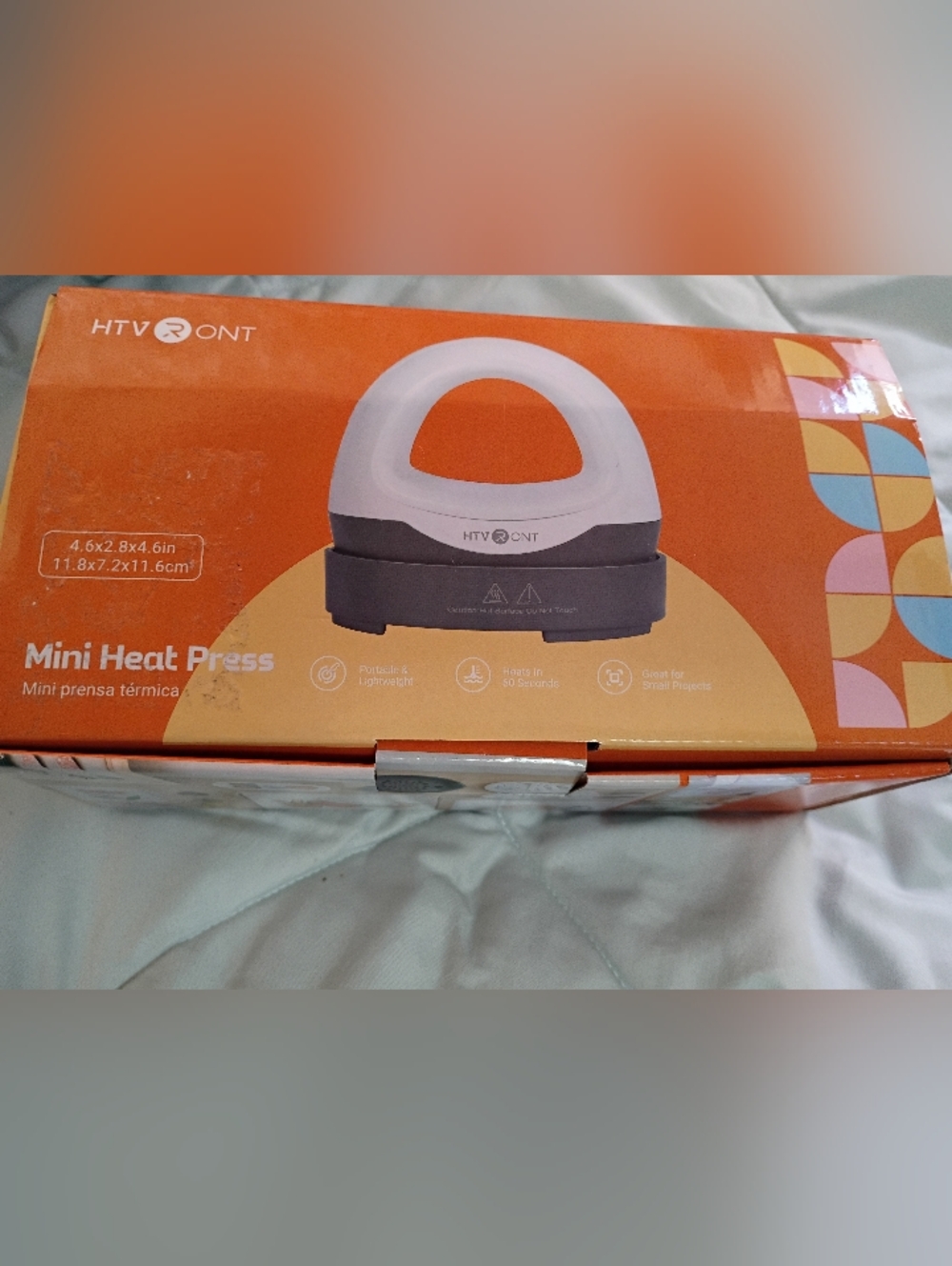 NWT HTV RONT Mini Heat Press in Orange and White